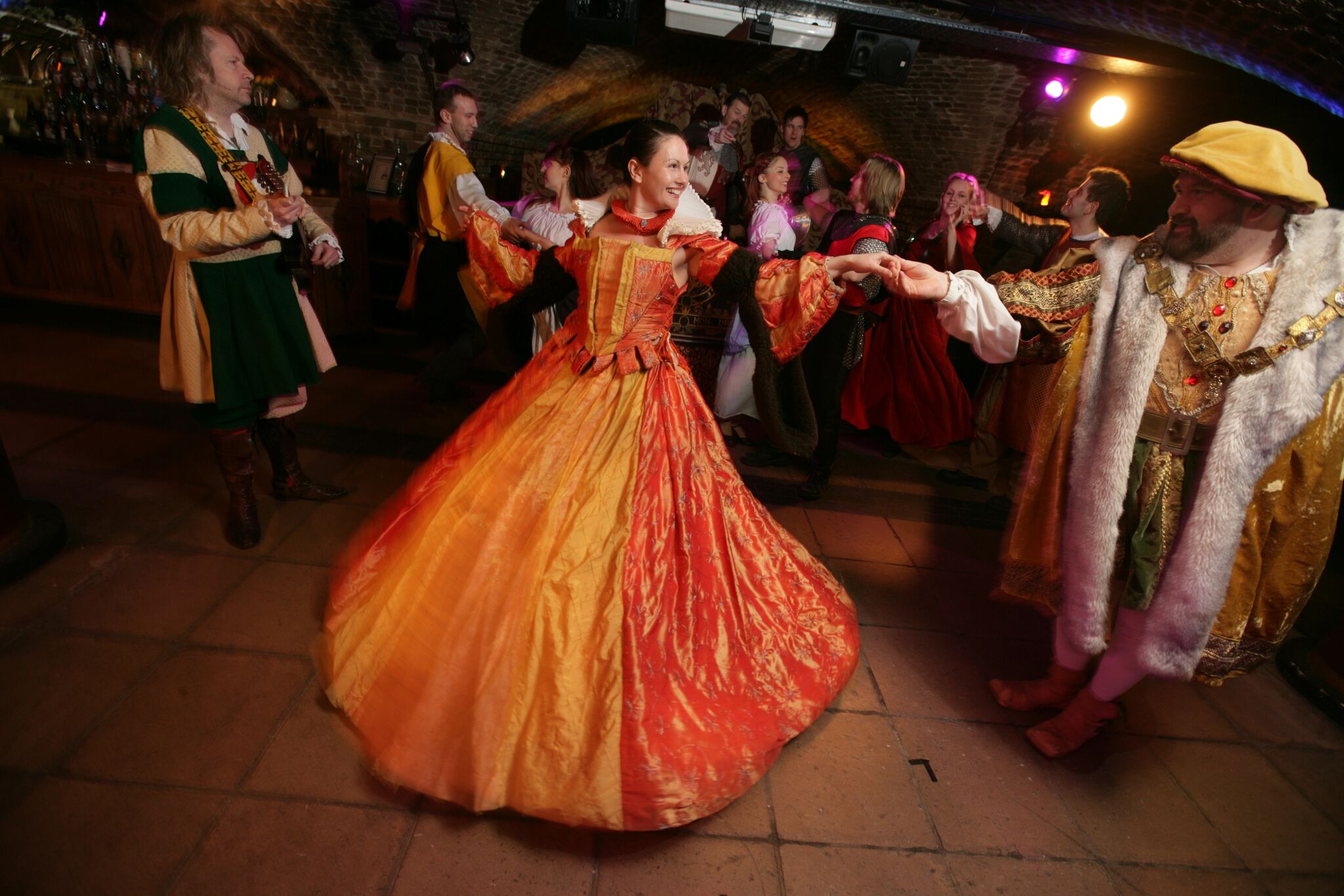 Medieval banquet dress sale