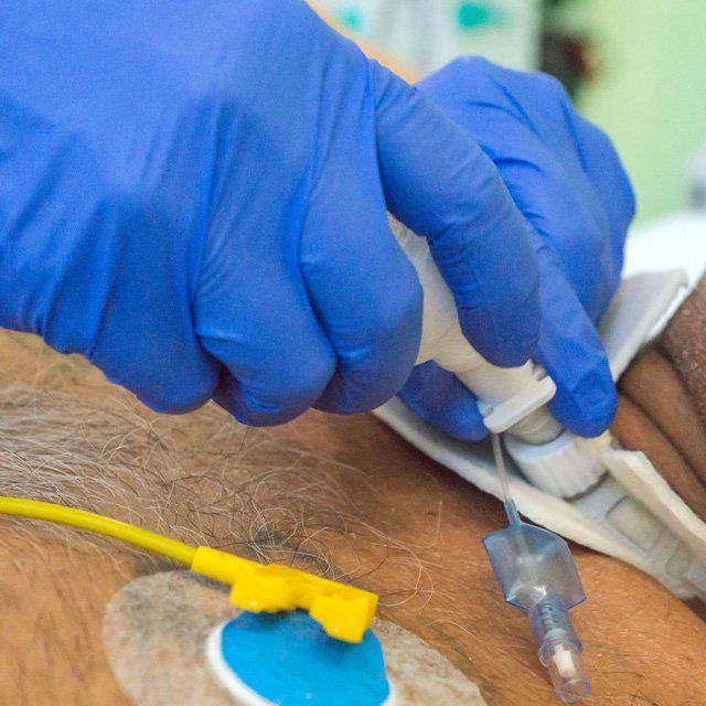 Rettungsdienst's tweet photo. Ist Absaugen über Tracheostoma eine heilkundliche invasive Maßnahme? 

Mehr auf https://t.co/3hwP7sdXLA | https://t.co/QmtHMyNI1b #Rettungsdienst #Notfallsanitäter #RettAss #Rettungsassistent #Rettungssanitäter #RettSan #Tracheostoma #Heilkunde #Absaugen #KTW #Krankentransport https://t.co/pd6nNVxVob
