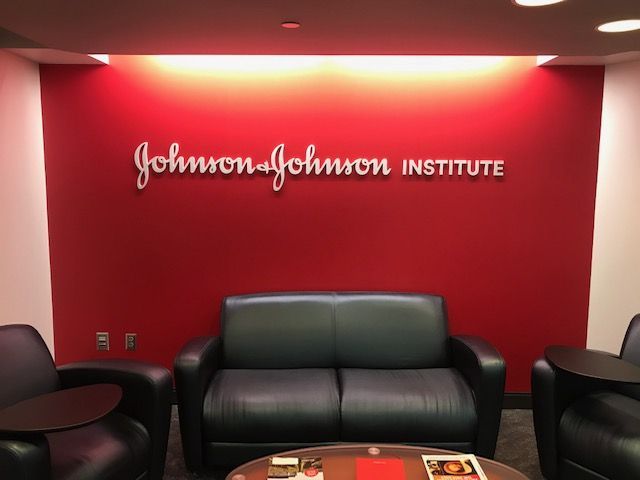 DMEVisual's tweet image. Vinyl wall wrap for Johnson &amp;amp; Johnson.

#vinylwrap #paintisdead #vinylwraps #vehiclewrap #lovevinyl #picoftheday #layednotsprayed #3M #wrapped #wraplife #advertising #branding #printdesign #customgraphics #wideformatprinting #largeformatprinting
buff.ly/2yDHipH