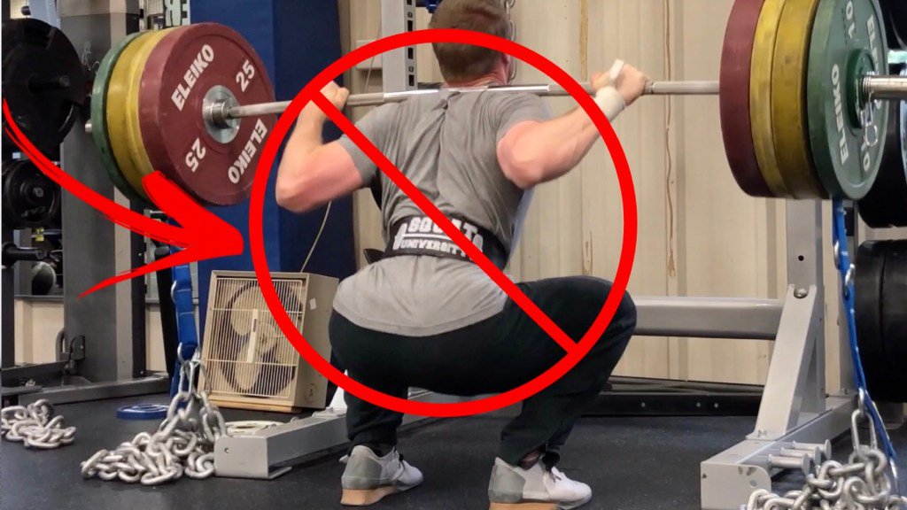SquatUniversity's tweet photo. WARNING! Stop Wearing A Weightlifting Belt For Back Pain! https://t.co/SO9RPFYFlx https://t.co/VnV7uysbmE