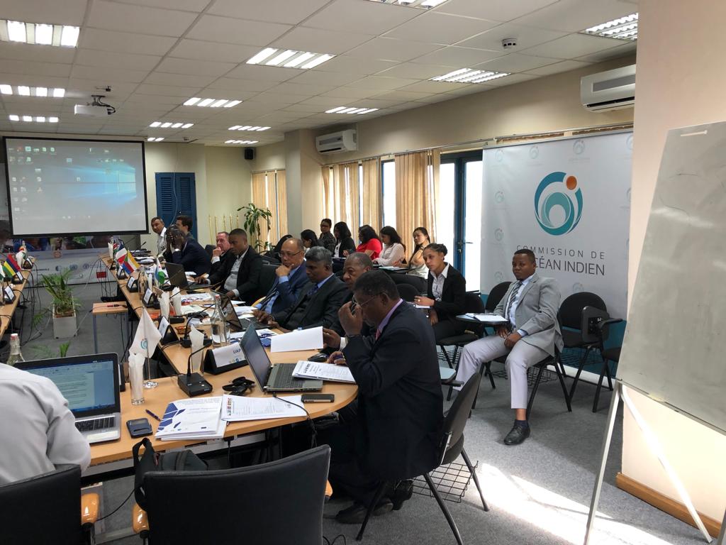 MASE_programme's tweet photo. #Kick-off of the 1st #MASE Tabletop Exercice #MASETTX 2019 with @RMIFCenter, @RCOC_Center and #NationalCentres of the 7 #signatorystates @commission_coi HQ. @EUAmbMauritius Toward the full operationalisation of the regional centres for a strong regional #mechanism #ESAIO #marsec https://t.co/du5JL5SAzG