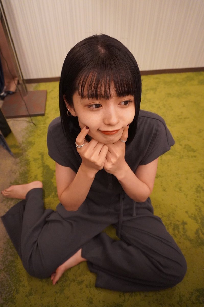 足立 佳奈 染めたよー 足立 佳奈 染めたよー