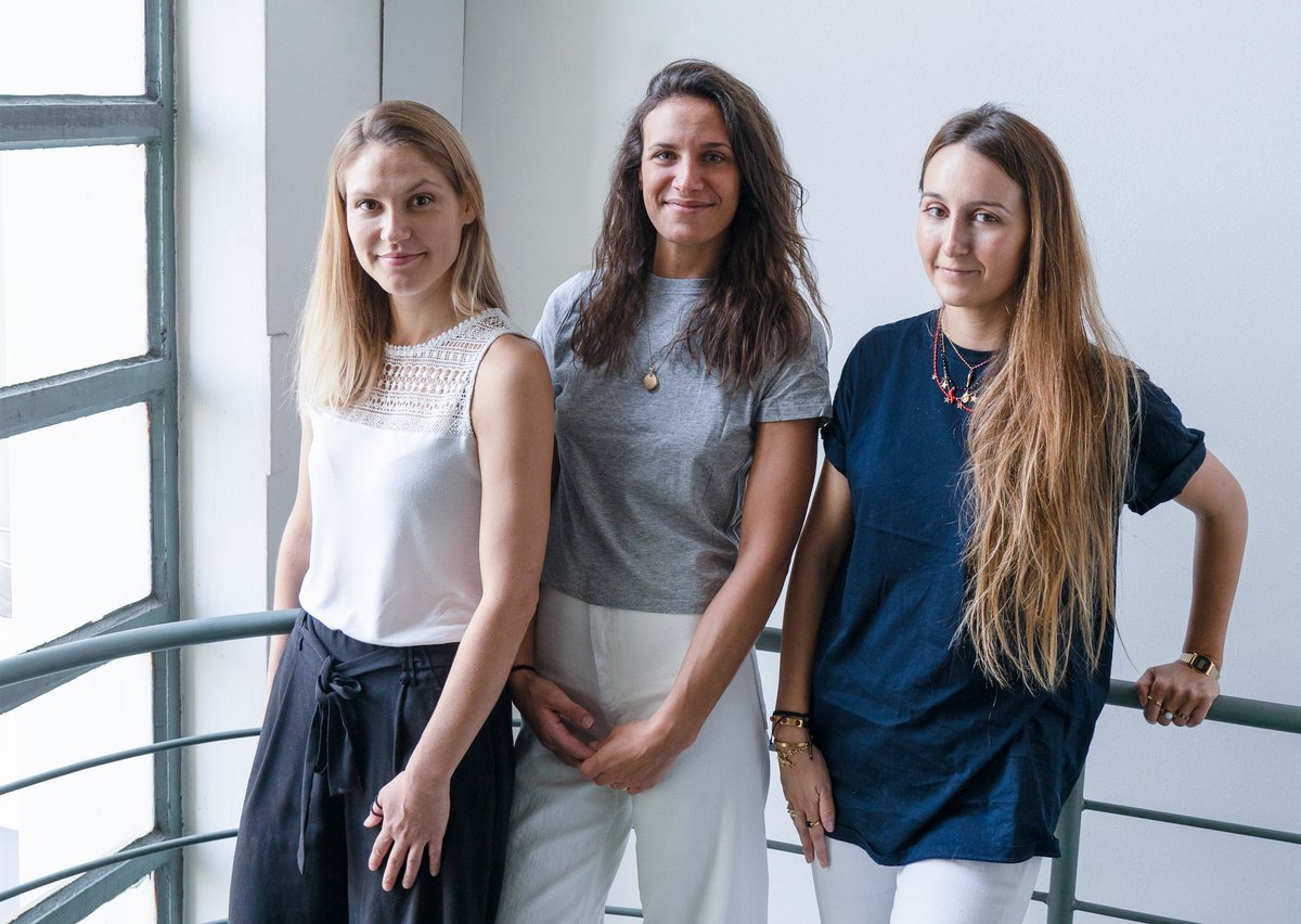 Interbrand's tweet photo. Catherine, Beatrice & Francesca attended the 'Agile Management' program organized by @SDABocconi. "Challenging. Thought provoking. Engaging." This is how the three described their experience. They are bringing the learnings back to the Milan office now #LIFEatIB #AlwaysOnLearning https://t.co/5LkrUDuj7n
