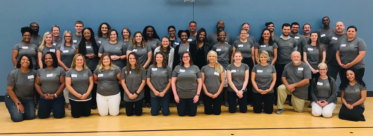 GrandviewCSD4's tweet photo. Another year and another all-star group of new teachers starting their journey in our district. Welcome to the team! You are now part of the ‘WE’ in #WeAreGrandview! https://t.co/cG0bQRcMt4