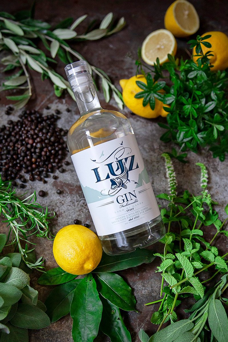 MarzadroDistill's tweet photo. Le botaniche le abbiamo raccolte, domani si distilla!
#LuzGin Distilleria Marzadro
-
#Gin #DistilleriaMarzadro #GinTonic #Trentino #Grappa #GardaLake #LagoDiGarda https://t.co/NwW2KO2o2e