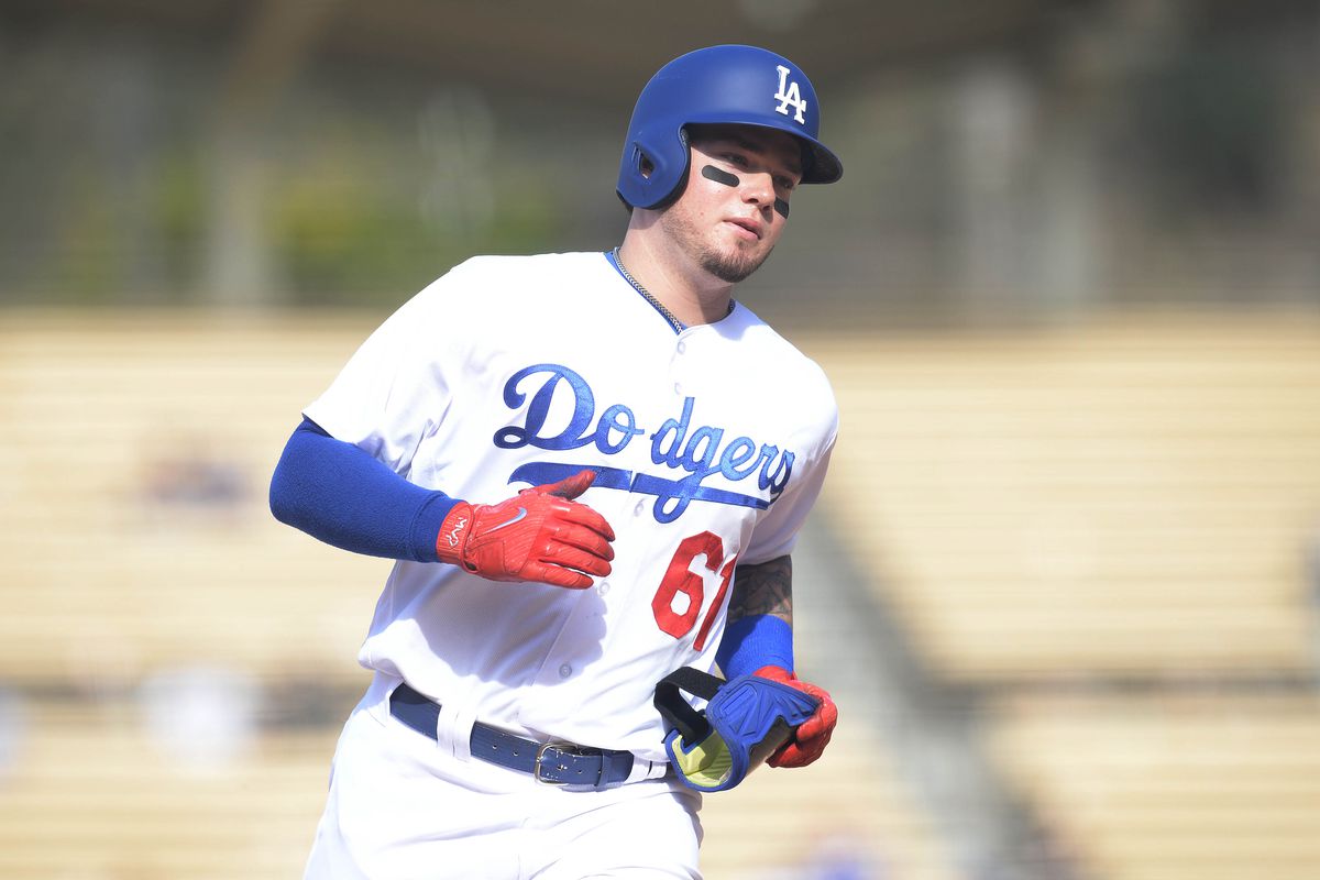 Un jardinero mas que va aq la banca en #Dodgers. sportsnet.com.mx/?p=39126