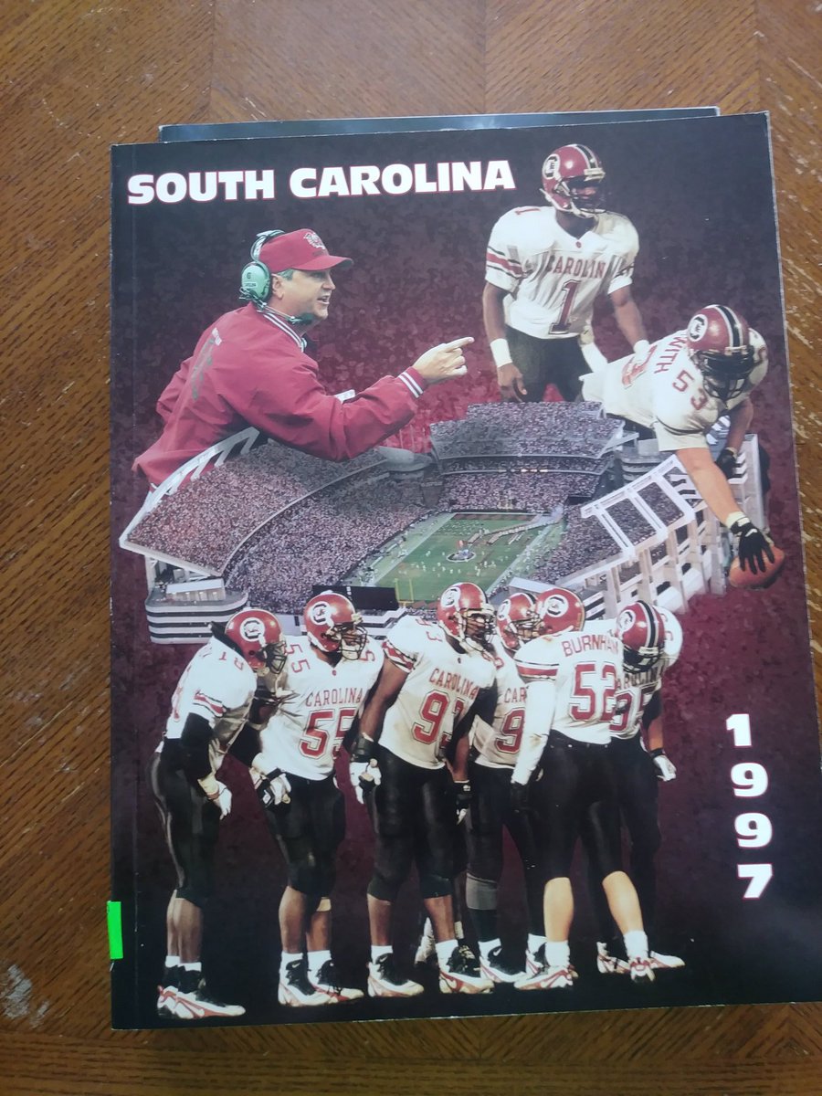 SCsportsfan7451's tweet photo. @CPhilly19 @Mike_Uva 1997 1998 1999 and 2008 #GamecockCollection #MediaGuide #1DollarEach https://t.co/ySb92h5j9U