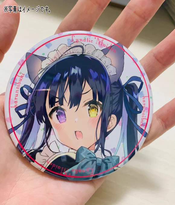 グッズのsampleです!
サコッシュバッグは内側にボタンがついてます! 
