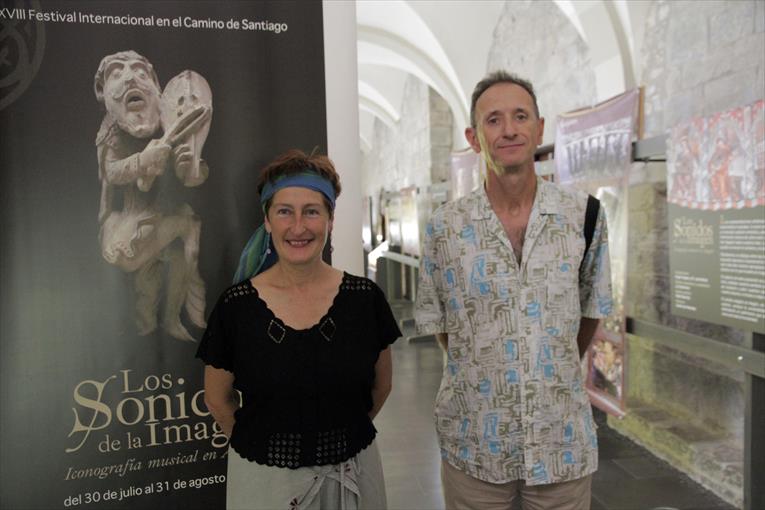 museojaca's tweet photo. Para conocer los secretos de la exposición “Los Sonidos de la Imagen” podéis participar los días 10 y 12 de agosto en las visitas guiadas que realizarán los comisarios de la muestra. Para más info y reservas en el tfno. 974 362 185.
#FICS2019 @DPHuesca ¡Os esperamos! https://t.co/OUGgQMjjzA