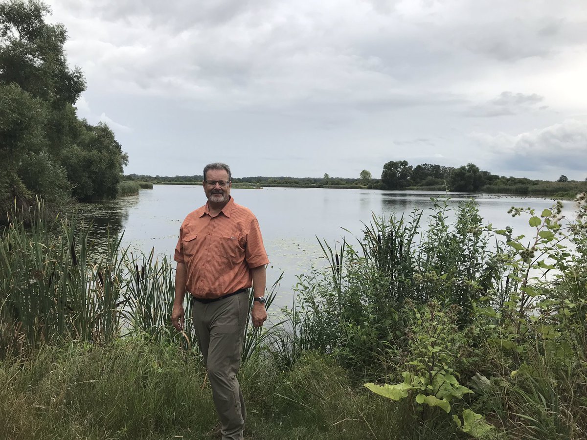 Besuch im BioRes Mittelelbe. Auch wenn noch Wasser in den Altarmen der Elbe ist, die Auen leiden unter der Trockenheit. Rückhaltung von Wasser in der Fläche ist die neue Aufgabe.
#MULEdirekt