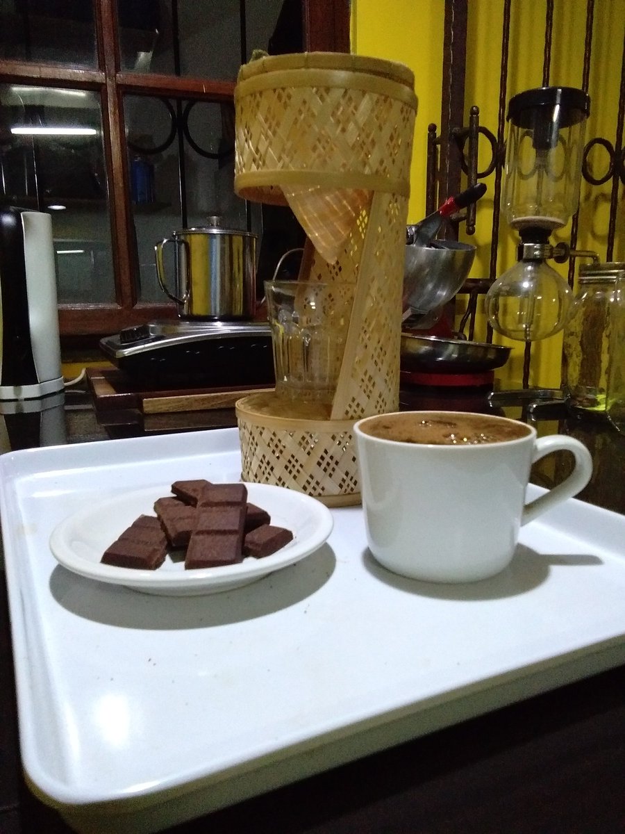 nangpawon's tweet photo. Ngopi bareng Barista Tuna Netra di URDI Lounge Coffee 9 Agustus 2019 @KopiTunet https://t.co/uCsSoGo19h