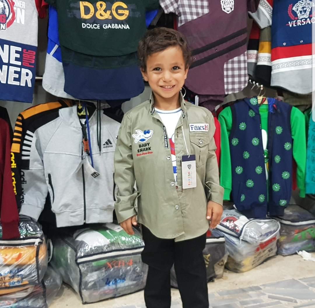 HayraHizmet's tweet photo. #Elhamdülillah Hayra Hizmet Olarak Dün Başta Yetim Ve Babaları Esed Zindanlarında Olan Yavrularımıza Bayramlıklarını Aldık.
Sizlerde Halen Geç Kalmış Değilsiniz Bir Yetim Bayramlık Bedeli:#100_TL
#MutluOlmakOnlarındaHakkı https://t.co/E3wFLFtCzM