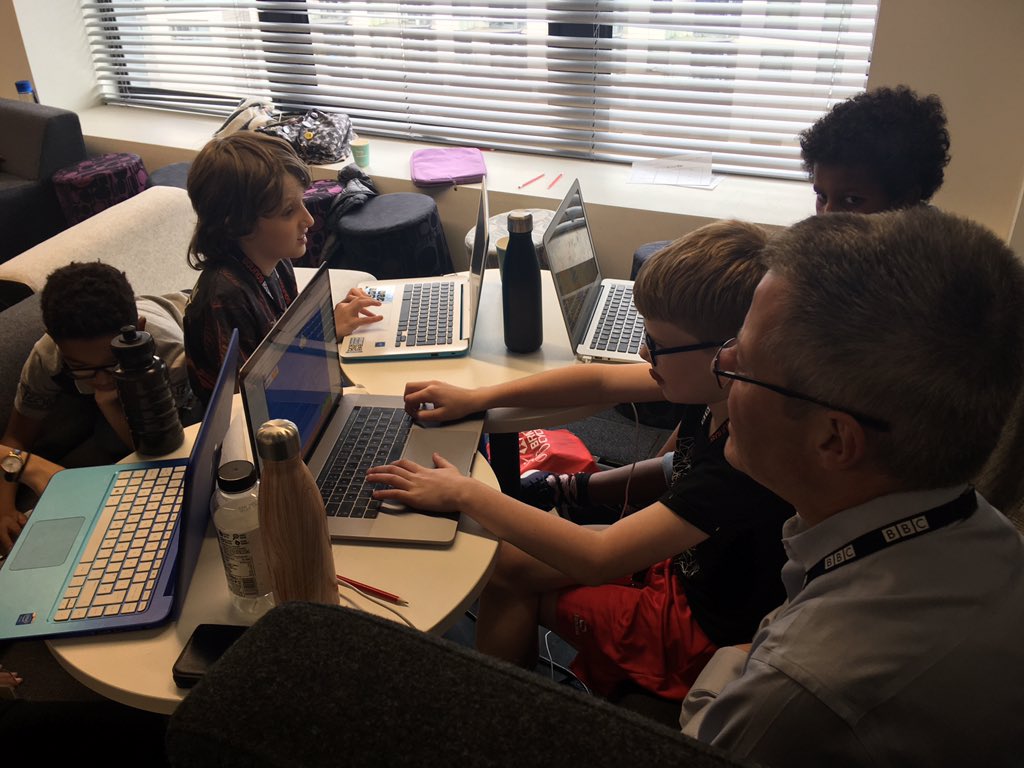 codingbrum's tweet image. Inventathon Day 3 and our groups are busy working on their coding inventions. Time for BBC Birmingham’s  @joe_godwin to  meet the teams and talk tech 🤓 @BBCBhamPR @BBCBlueRoom #coding