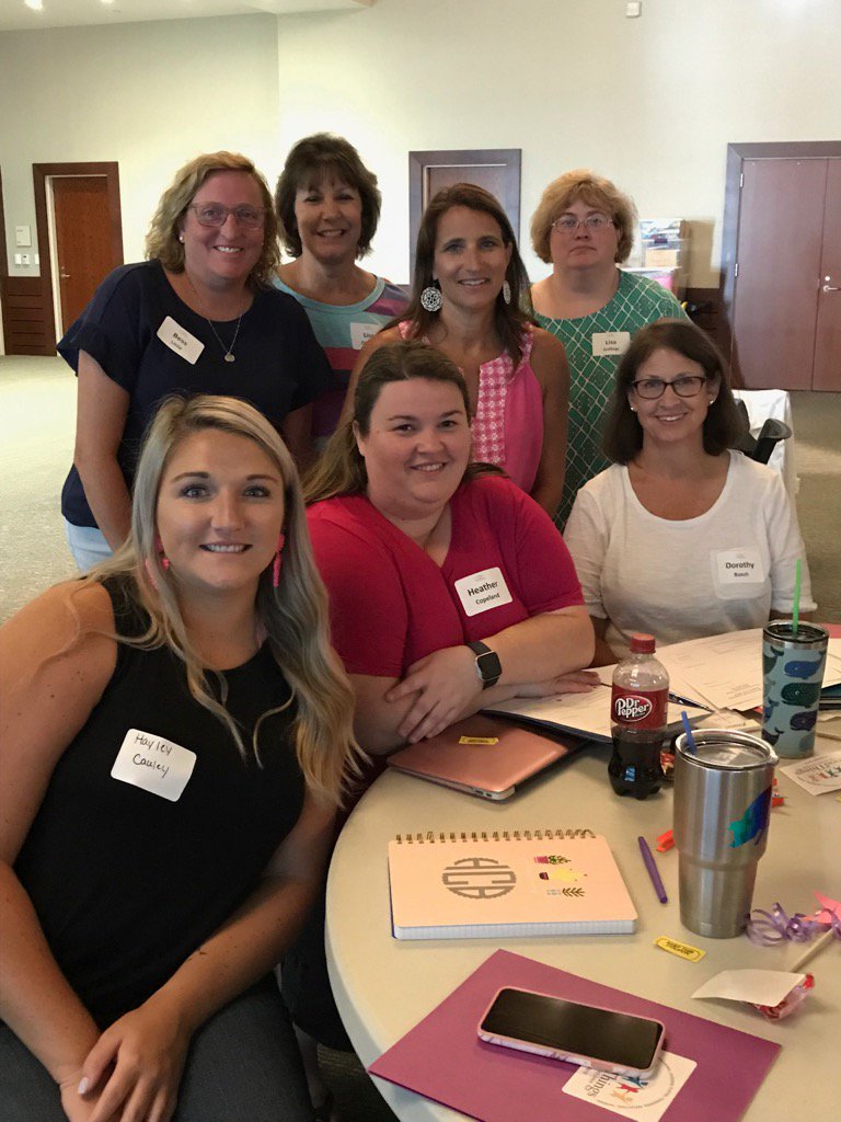 june_proctor's tweet photo. Learning at the institute about young children! https://t.co/7BWtCeoyF4