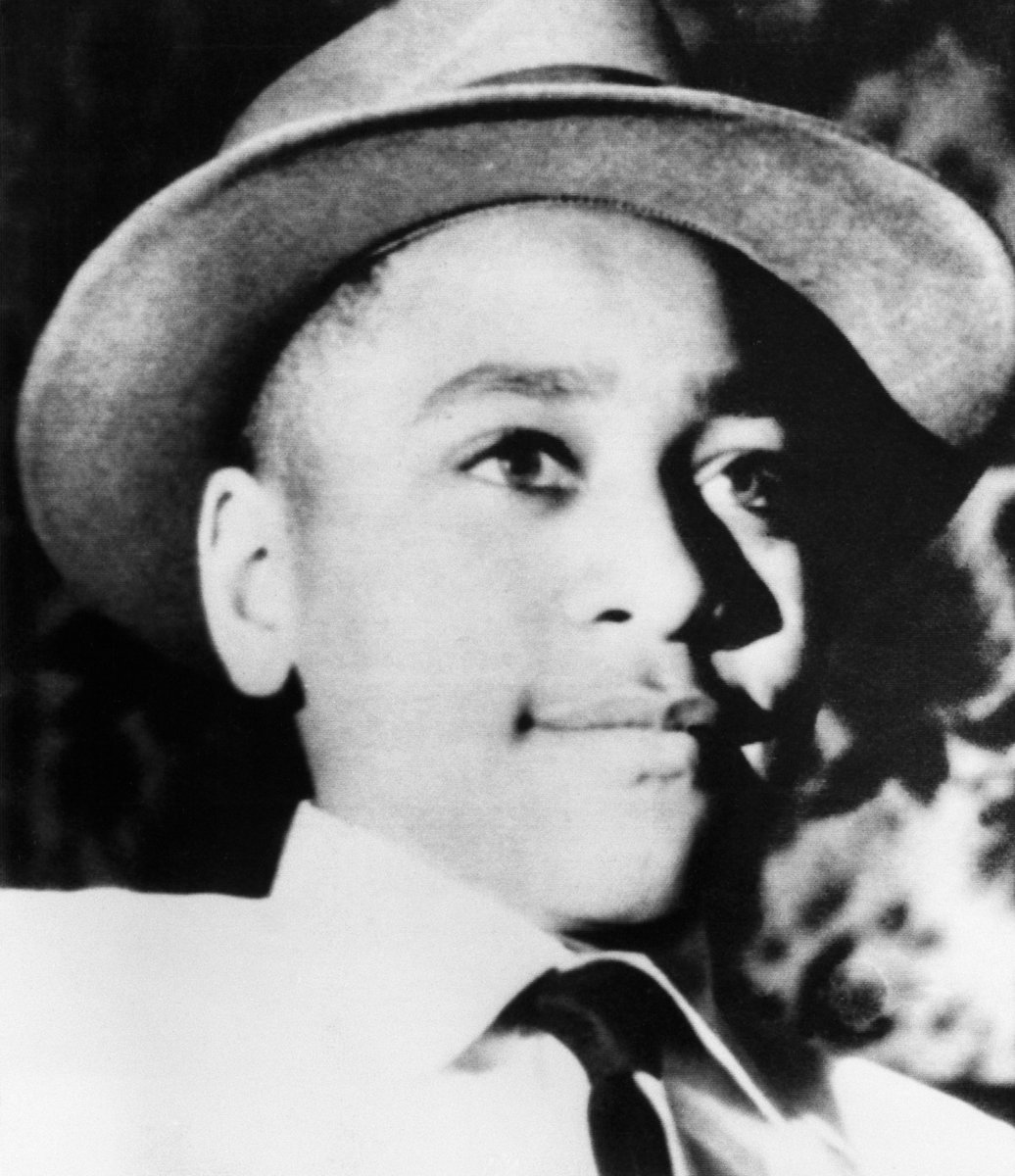 Complex's tweet photo. Jay-Z And @WillSmith are bringing Emmett Till’s story to @ABC.

The series will focus on Till's mother Mamie Till-Mobley, who fought for civil rights for the rest of her life after the murder of her son: https://t.co/cupKzGfkVG https://t.co/QSuOLY8ycO