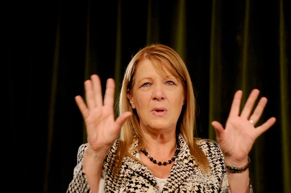 Cris_Frattini's tweet photo. *Margarita Stolbizer visitará Wilde en apoyo a la lista de Cristian Frattini*

https://t.co/Gwp77l7Xoe

@Stolbizer https://t.co/PGePTzoAy5