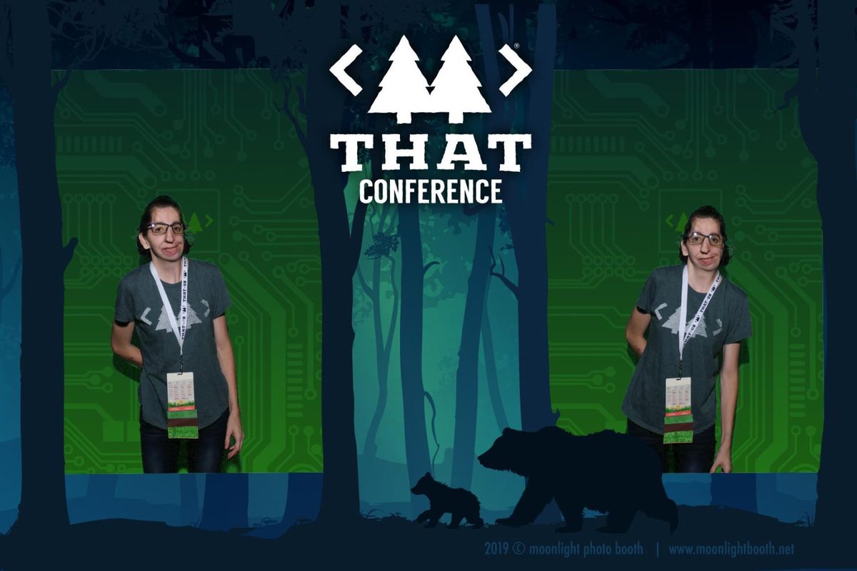 MoonlightBooth's tweet image. Having a blast at #THATConference!  (Photo taken at @MoonlightBooth)