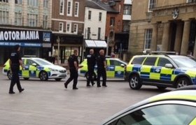 MDC_News's tweet photo. Good news for Mansfield! Four extra @nottspolice officers will soon be on the beat in Mansfield district - one of which will be paid for by Mansfield District Council. Two of the officers will be dedicated to Mansfield town centre. Hear from the Mayor at https://t.co/Ef9nFlRq6S https://t.co/dpW1yA7nvW