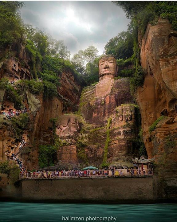 ontimetravel's tweet photo. Leshan Giant Buddha.
Sichuan, China.
Photography by @halimzen
#ontimetravel https://t.co/vqr6PWBnNv