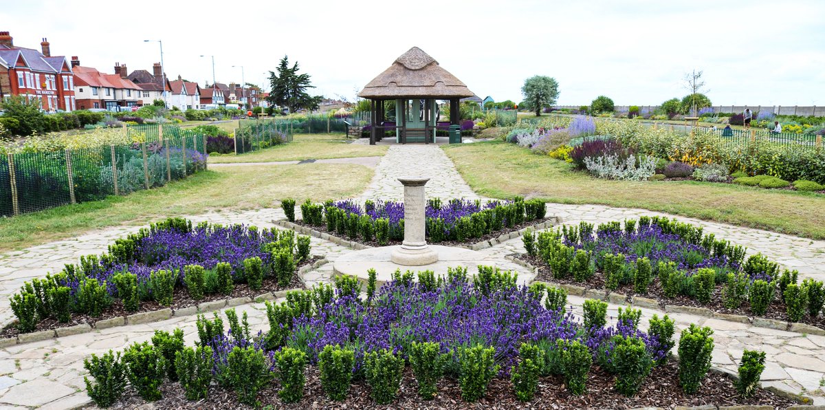 greatyarmouthbc's tweet photo. Families will have the first chance in years to go on the Boating Lake &amp; visit the Island Café as part of the Grand Reopening of our historic Venetian Waterways, on Aug 20, 2-6pm. Read more: https://t.co/Pzyi5cs5Pe @WaterwayProject @HeritageFundUK @NewAngliaLEP @access_ourwork https://t.co/JR58BTusiA