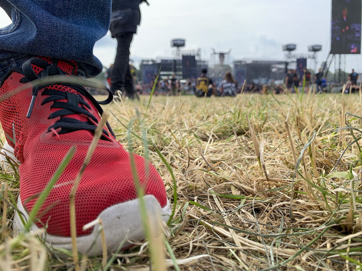RIEDELnet's tweet photo. The red shoes were spotted at the @Wacken! Last weekend, Thomas Riedel visited our crew in the Wacken Control Center. With our MediorNet MultiViewer Map, they maintained an overview at all times.

#Riedelcommunications #MediorNet #Wacken #WOA2019 https://t.co/8rXm1EzH3z
