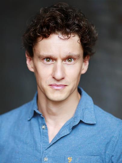 #SPOTLIGHT on <a href="/curlykeightley/">richard keightley</a> who is playing SYDNEY ARDSLEY in #JSTForServicesRendered!

Sydney, has been blinded during WWI and can no longer follow his father into the family business. The world is not kind to those who have been injured doing their duty…
