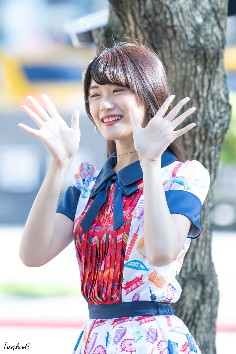 FreepluseS's tweet photo. 190803 TTP Festival 快閃活動
#AKB48TeamTP
#TTP_GO
#TTPFestival
#2ndSingle
#劉語晴 https://t.co/1MvZzkyxmW