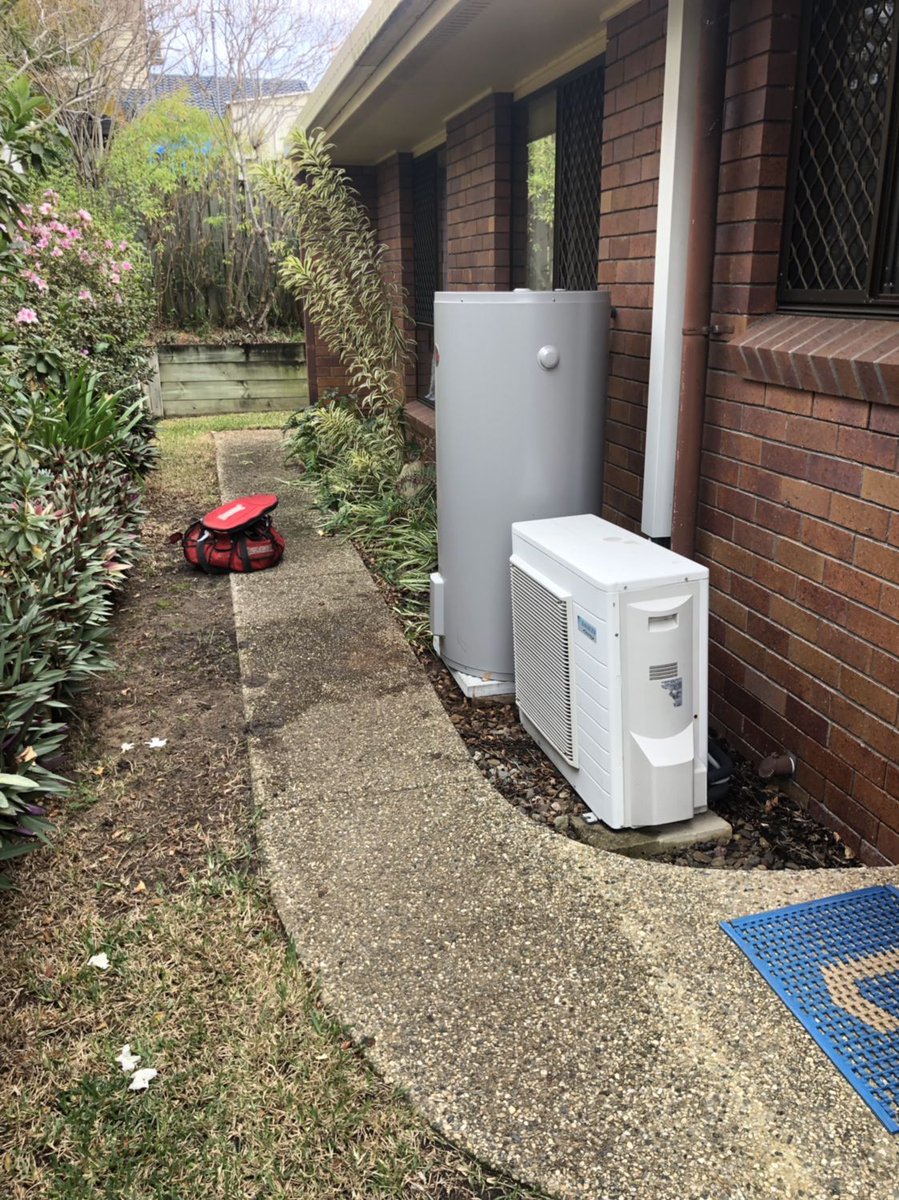 Previous Rheem unit approx 18 years old, so the customer was more than happy with our suggestion (to fit their budget) to replace like for like.

Satisfied customers make us happy here at Brisbane Plumbing and Gas.

#rheemhotwatersystems
#brisbaneplumbers
#hotwaterplumbers