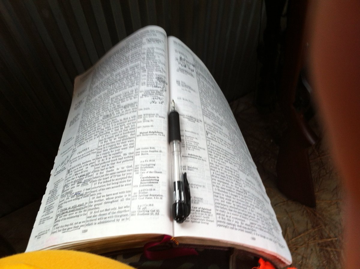 hallman_js's tweet image. Php38 “I count all things but loss for the excellency of the knowledge of Christ Jesus my Lord” The way to know Him better is to study His Word! #2Tim2:15