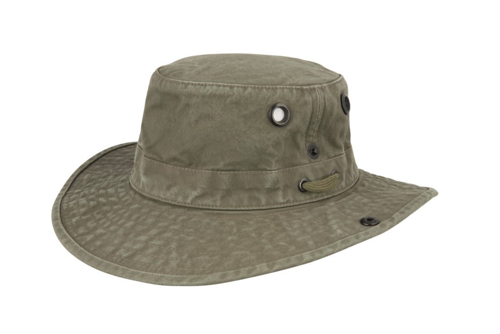 hotdogsolutions's tweet photo. One of our clients, @TilleyEndurable iconic hats is being featured in this article about the essential climbing gear. A Tilley hat is the ultimate hat and will last you a lifetime of adventures. Read more - https://t.co/38q2QACoMk #adventure #climbing https://t.co/Kw29bSr1ab