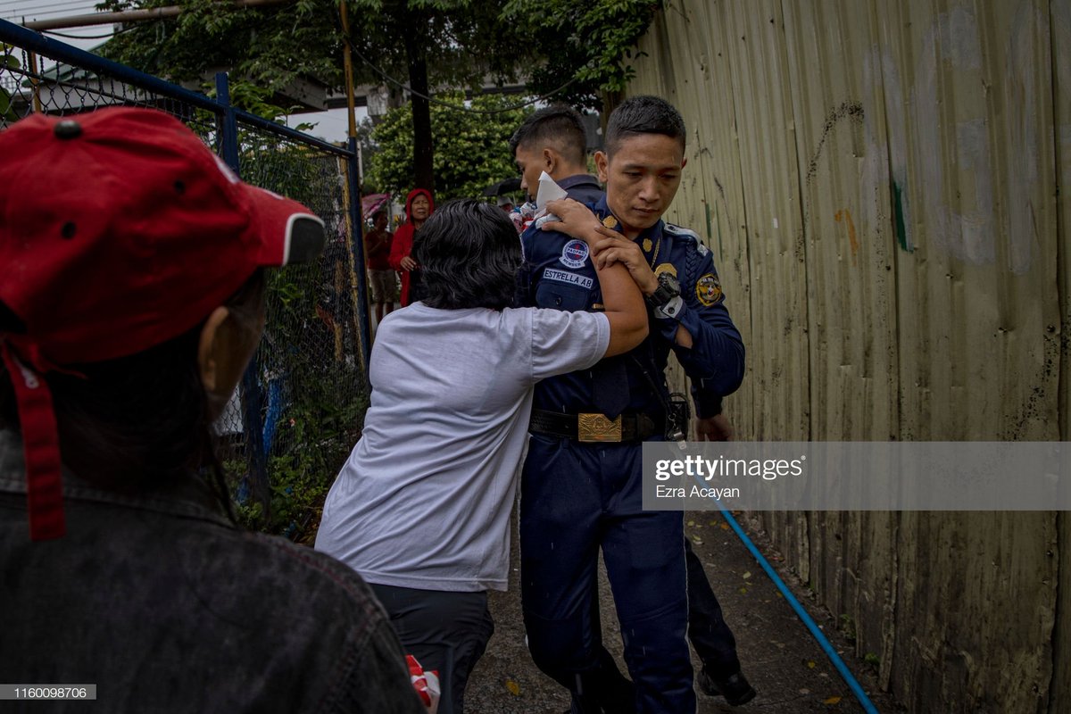 Brendan_Z's tweet photo. Over 6000 residents of the Manila slum of San Roque are facing a threat of eviction and demolition of their homes to make way for the construction of a casino.
Credit @eacayan / Getty Images
#SaveSanRoque #Manila #Philippines https://t.co/3WoZVoL0Wo