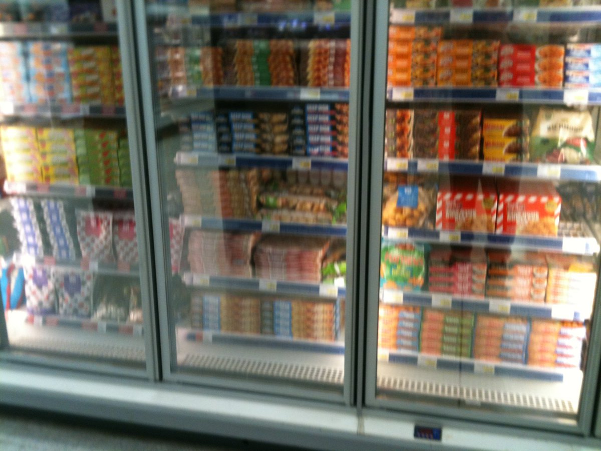 murrpe62's tweet photo. superb displays of frozen at Raunds.
Well done Wendy. https://t.co/zDbBDoQj8Y