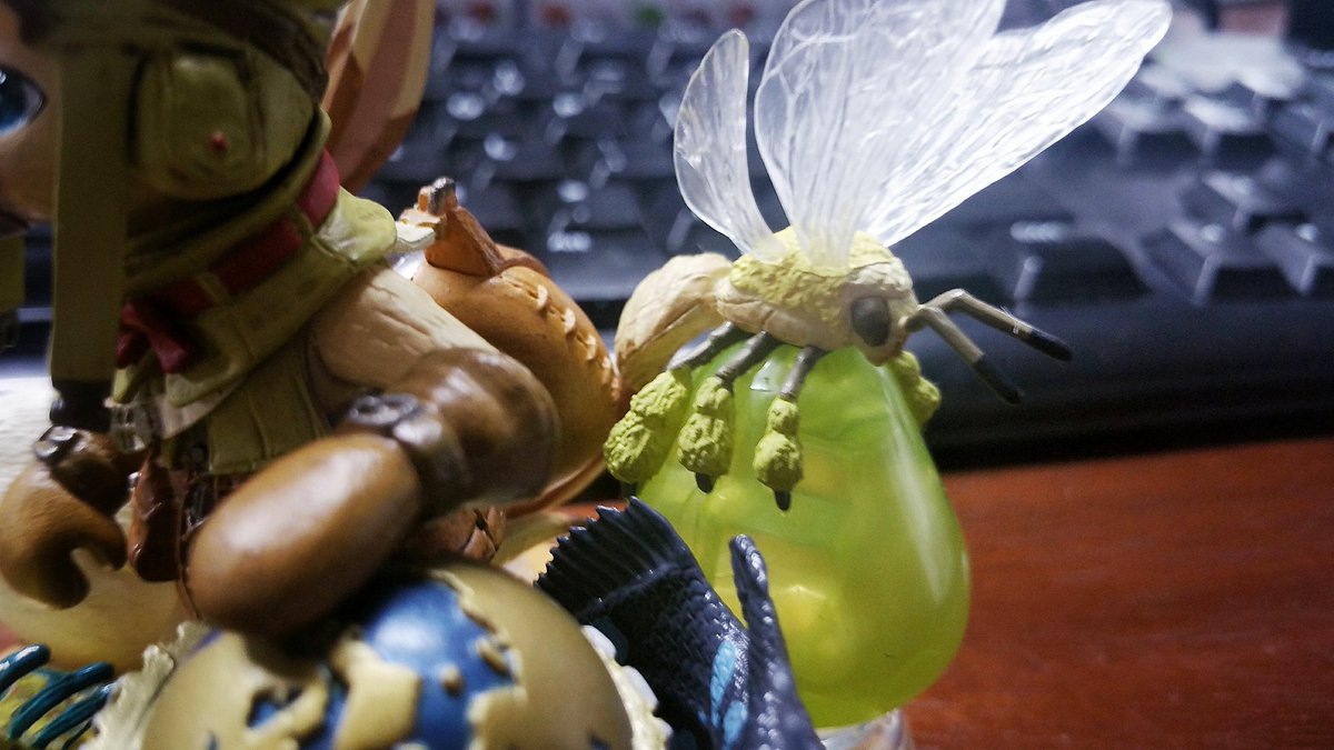VentHoang's tweet photo. Finally... Love it
#mhw #mrYellow https://t.co/8j15KmwFgF