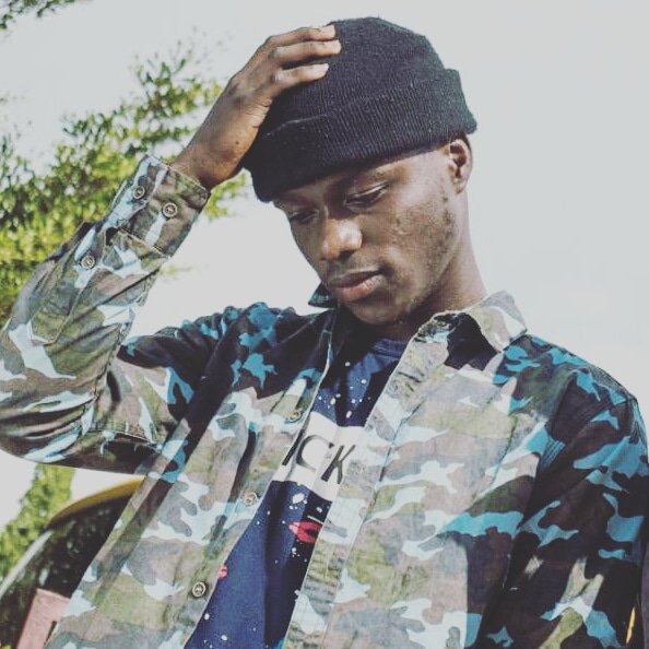 1kaakyire's tweet photo. Kaakyire no menie😊💜
Woy3 #Okay🎵 @sarkodie @samini_dagaati @FimFim_GH @Tulenkey @its_Kayce @KayOfficialGH @stonebwoyb @kelvynboymusic_ @ov_music_ @angeltownbaby @andydosty @wrongtinz @KojoRomantic @DesignerAbrefa https://t.co/VJBsdlzFHm