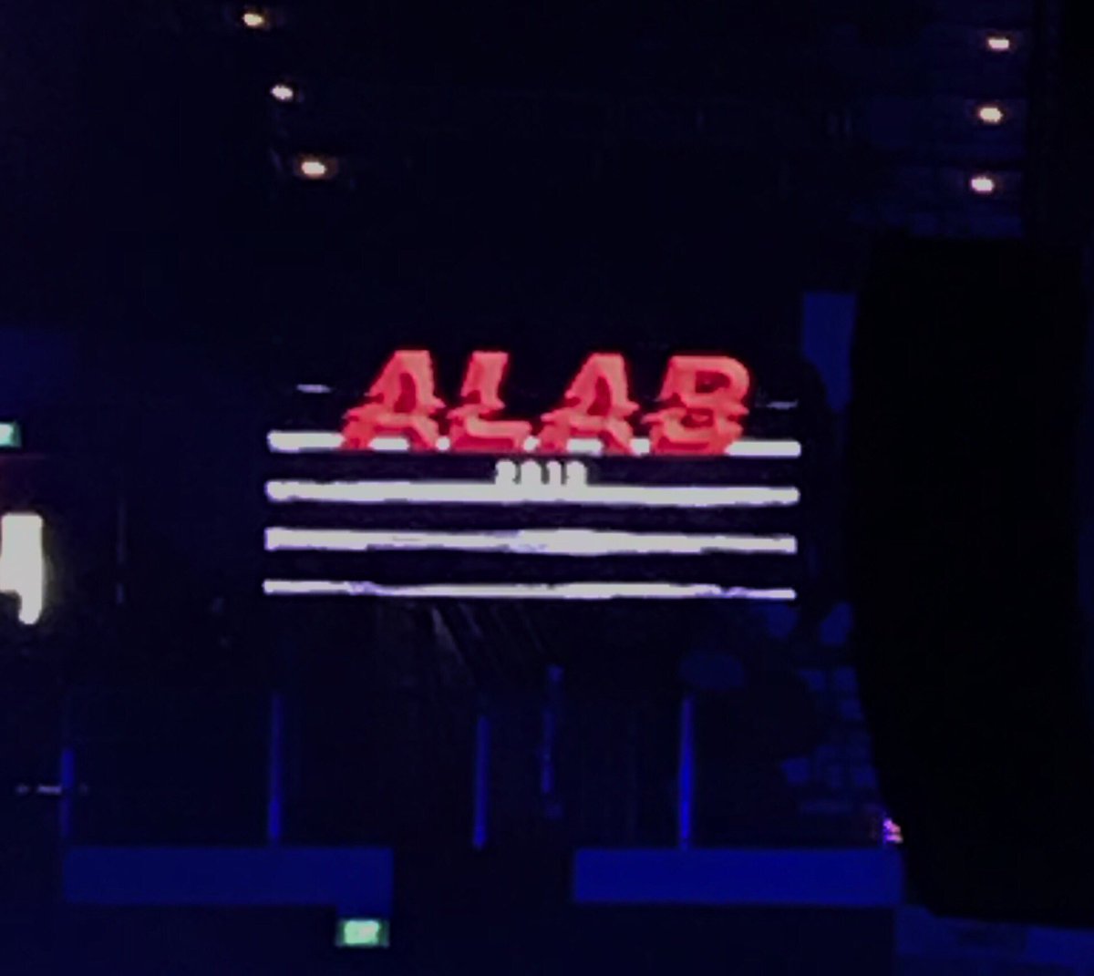 Kylingggg's tweet photo. I love how extra UST is ๐คฉ๐ #ALAB2019 #ALABUST #ALABUST2019 https://t.co/B8C3z3hOq4