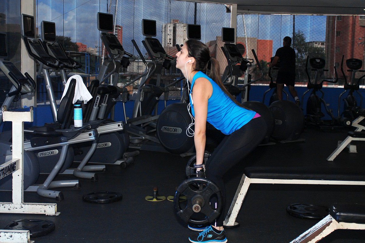 ¡Peso muerto, el ejercicio que debes incluir en tu rutina! 
-

#gym #gimnasio #pesomuerto #maracaibo #ejercicios