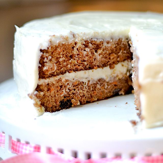 CenterCutCook's tweet image. Carrot Cake with Lemon Cream Cheese Frosting: centercutcook.com/carrot-cake-wi… #food #recipes #cakes #cupcakes #desserts