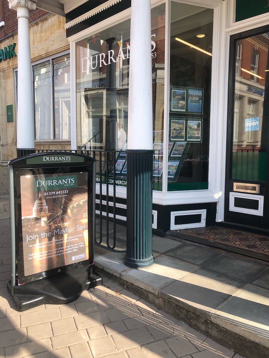 Durrants are proud to represent our London <a href="/MayfairOffice/">Mayfairofficial_</a> here in our Diss branch #londonoffice #internationreach