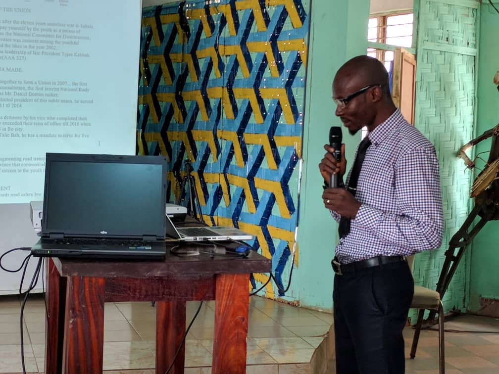 sensihub1's tweet photo. Ibrahim Bah, President of the Sierra Leone Motor Bike Riders Union shares his union experience and challenges relating to Urban Mobility.
#DSTI #MOTA #WORLDBANK #SIERRALEONE #Sensitechhub #hackathon #innovation https://t.co/u8w2K1TFoW