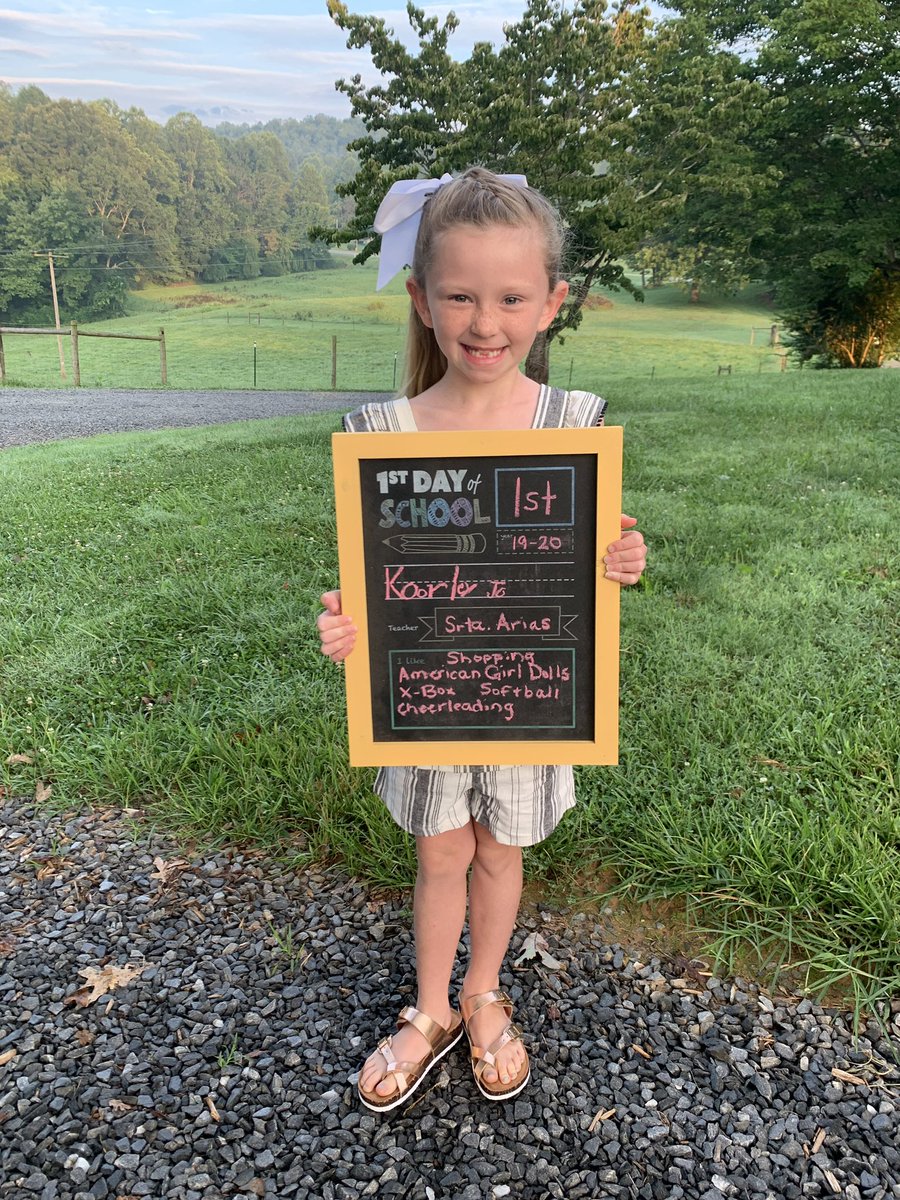 jnhall2005's tweet image. Ready for #MAfirstday!!  I can’t believe we have a 1st and 4th grader!  I can’t wait to see what amazing things are in store for all of us this year!