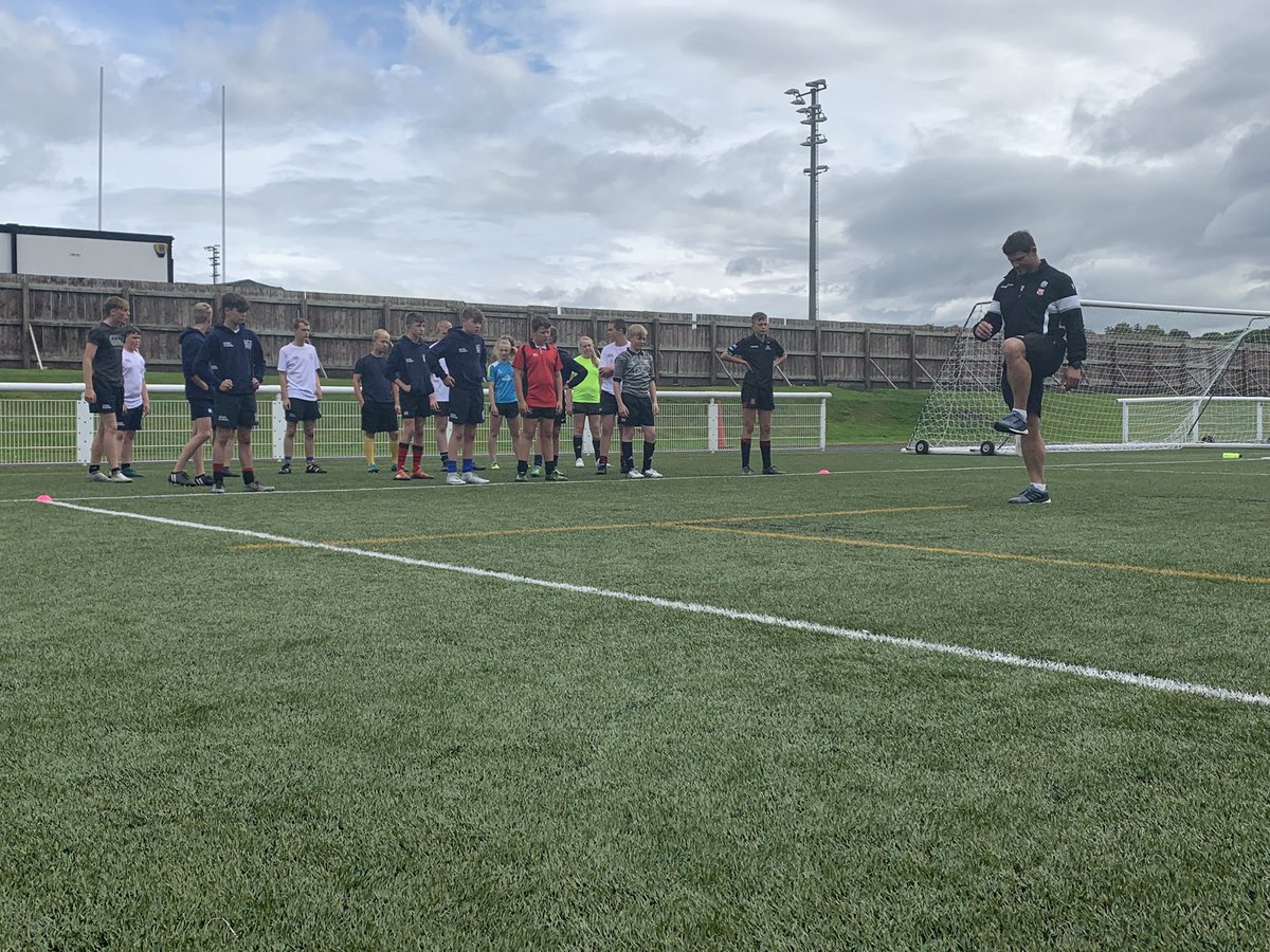 BordersWGRugby's tweet photo. Great final day on the @LiveBordersSD  Sports Academy with the girls getting insight from Ross Ford. #BeTheBestYou #DrivingTheGame #BWGR #PlayerDevelopment https://t.co/Vyq8Cx5m2i