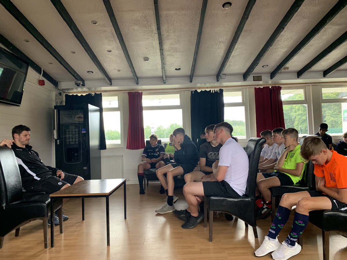 BordersWGRugby's tweet photo. Great final day on the @LiveBordersSD  Sports Academy with the girls getting insight from Ross Ford. #BeTheBestYou #DrivingTheGame #BWGR #PlayerDevelopment https://t.co/Vyq8Cx5m2i