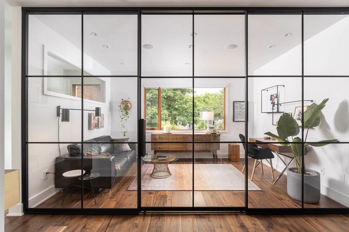 JeffSiepman's tweet photo. I think I just found my perfect home... The only issues are it's 13,346 km away in another country and costs $3.4 million 😭 https://t.co/7R7mNikg6N