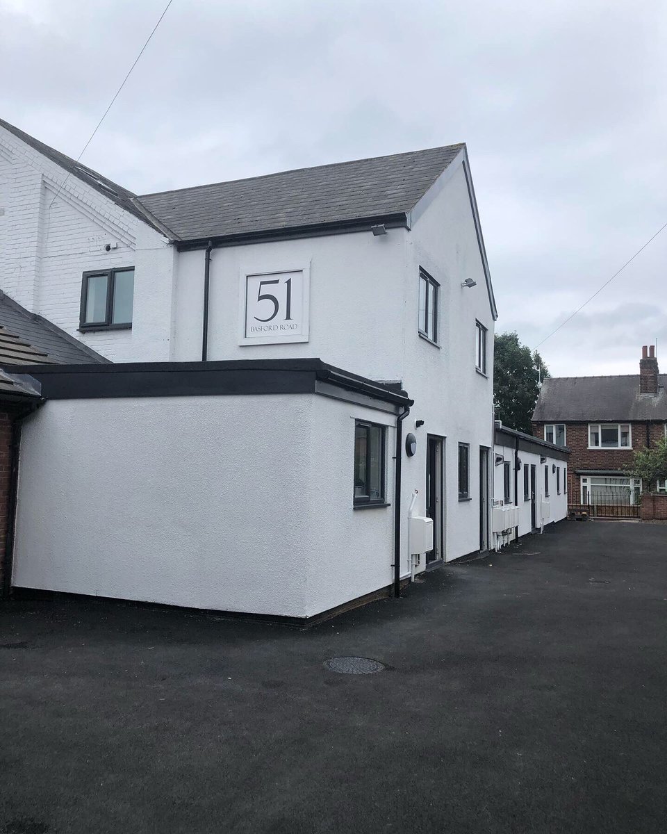 HockleyDev's tweet photo. Delighted to have building control sign off at Millers Mews, and have the 10 year build warranty issued. An excellent development of 17 apartments - a mix of 1, 2 and 3 bed. We have just one left available to buy and 3 left to rent, call today if interested! Help to buy available https://t.co/iseUTfeyvQ