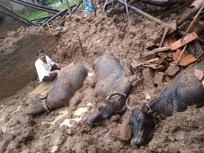 ReactingNuclear's tweet photo. #SaveUttarKarnataka #KarnatakaFloods #KarnatakaRains https://t.co/WgPJ8VNflq