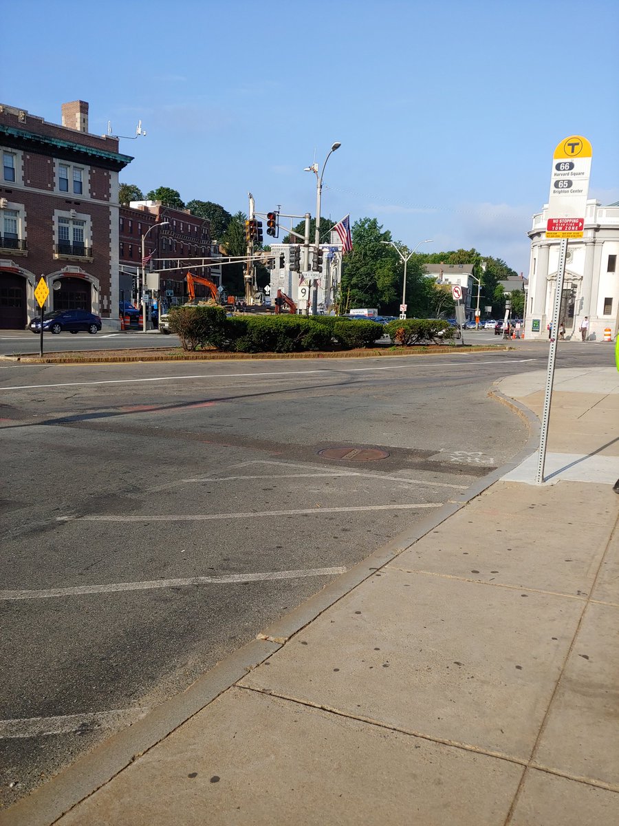 EricaMattison's tweet photo. Another morning of waiting for a delayed #mbta rt 66 bus, which brings commuters and others from/to/through #Boston #Brookline #Cambridge. Finally arrived and it's overcrowded. #BetterBuses #GetMyBusOutOfTraffic cc @wutrain @StreetsBoston https://t.co/AtLFW3K7PT