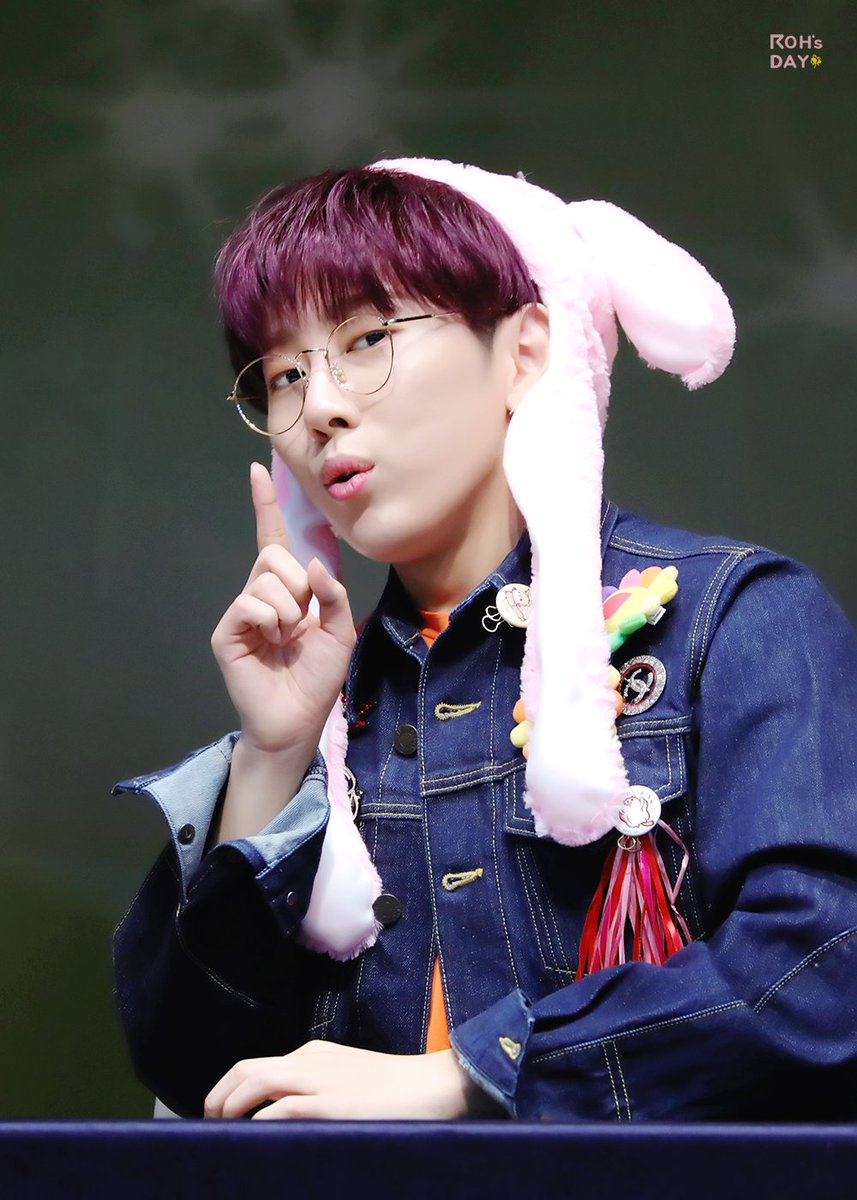 [190126 인터파크 예판 팬싸]

후 불어 like biRTHday💛
#노태현 #ノテヒョン #盧太鉉 #卢太铉 #RohTaeHyun #โนแทฮยอน #노태현_사랑해