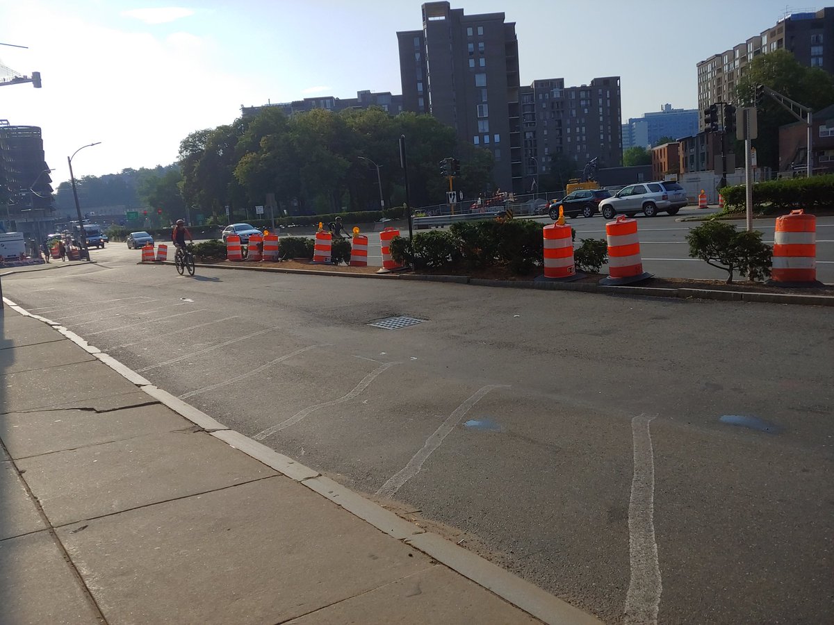 EricaMattison's tweet photo. Another morning of waiting for a delayed #mbta rt 66 bus, which brings commuters and others from/to/through #Boston #Brookline #Cambridge. Finally arrived and it's overcrowded. #BetterBuses #GetMyBusOutOfTraffic cc @wutrain @StreetsBoston https://t.co/AtLFW3K7PT