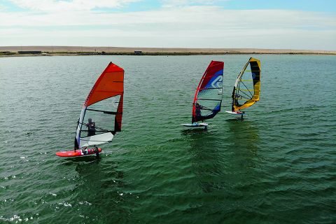 FREERIDE FOIL SAIL TEST 2019.
The test team review a selection of specialist and all-round sails for their foiling capabilities wp.me/p32OT6-h3e

otc_watersports duotonewindsurf  ezzysails theloftsails  NeilPrydeWind ​ rrd_twitt SeverneSailsUK #f…
