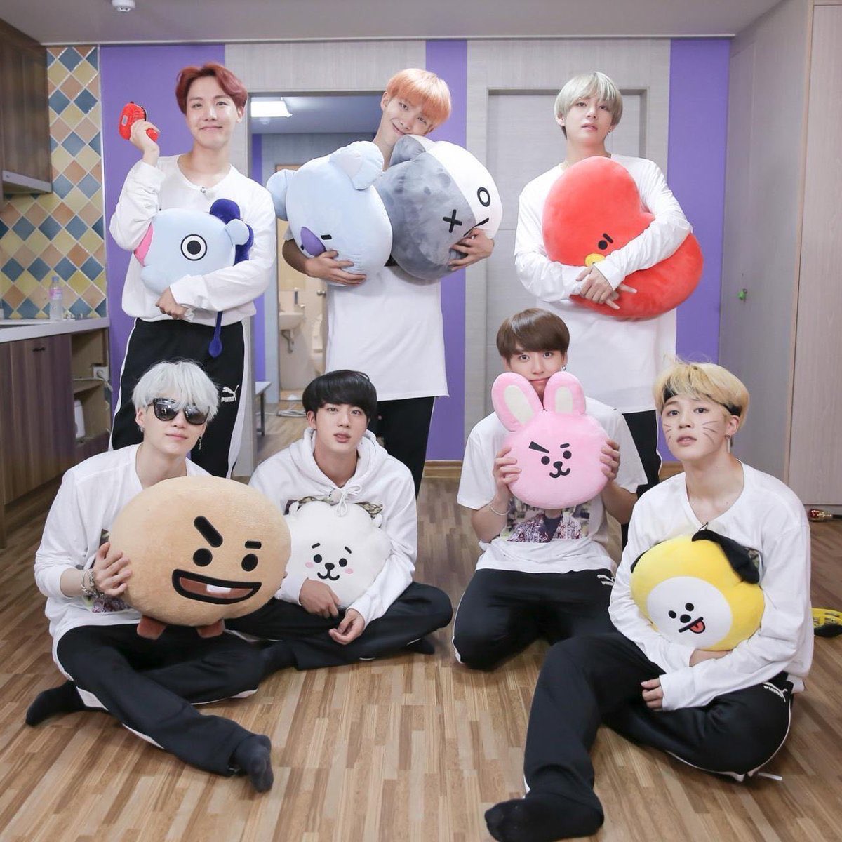 123O_bts's tweet photo. 新しく始めました︎☺︎❤︎

🌷01(02) line
🌹テヒョンよりのおーる
🌻同・他ペン◎
🌾濃ゆくなれる方 ⸜❤︎⸝‍

#BTS好きな人と猛烈に絡みたいのでこれを見た人はRTしてください
#armyさんと強烈に絡みたいのでRTしてくれた方フォローします
#armyいいねしてくれた人全員フォロー https://t.co/JvpbkKGiN0